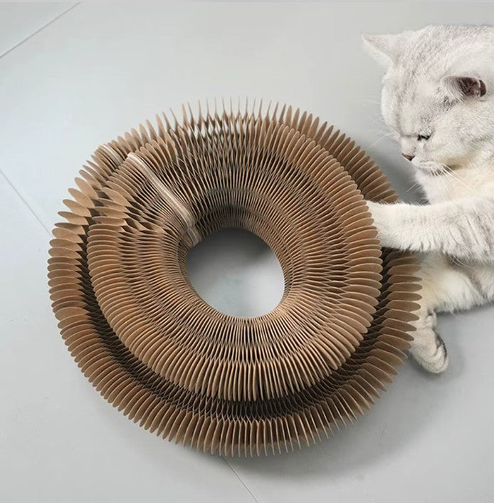 Interactive Shape Shifting Cat Scratcher