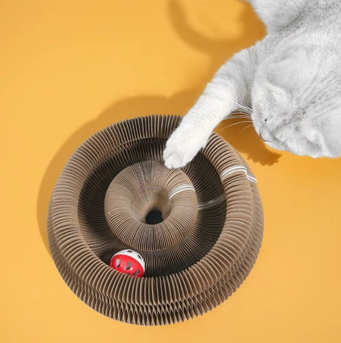 Interactive Shape Shifting Cat Scratcher